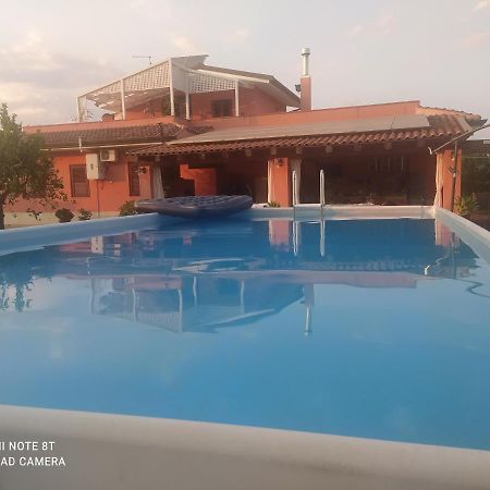 La Stanza Delle Muse In Villa Con Piscina Fontane Bianche Exterior foto